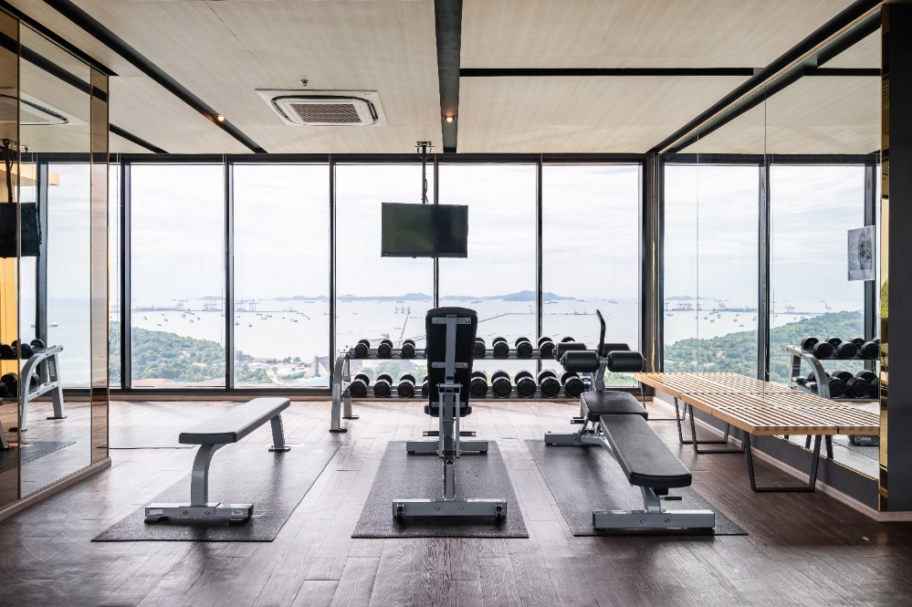 ให้เช่าคอนโดศรีราชา แหลมฉบัง บ้านบึง : 🏖️คอนโดให้เช่า ไนท์บริดจ์ ดิ โอเชี่ยน ศรีราชา 2 ห้องนอน 57 ตรม. (Service residence by Hampton)  ✅รับสัญญาระยะตั้งแต่ 1 เดือนขึ้นไป