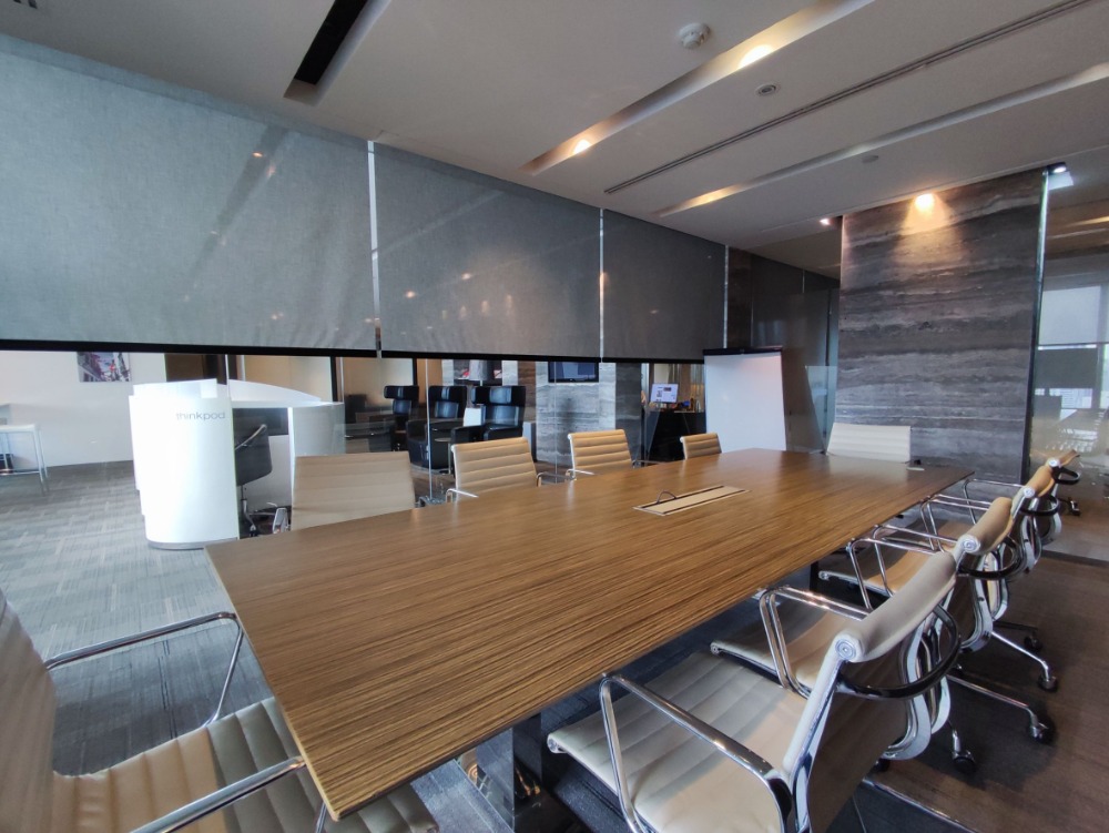 ให้เช่าสำนักงานสุขุมวิท อโศก ทองหล่อ : ให้เช่า เซอร์วิส ออฟฟิศ Serviced Office พื้นที่สำนักงาน ตกแต่งสวย พร้อมเข้าอยู่ อาคาร เอ๊กเชนจ์ ทาวเวอร์ ( Exchange Tower Office Building ) 4 Workstations ราคาเช่า 44,290 บาท/เดือน ใกล้รถไฟฟ้า BTSอโศก, MRTสุขุมวิท