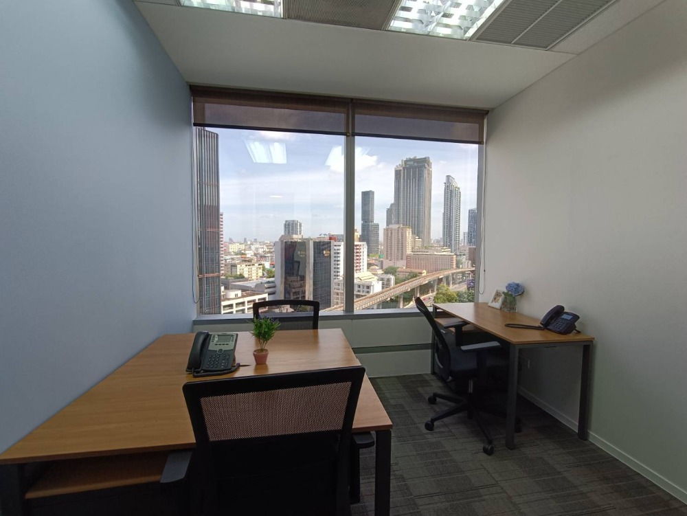 ให้เช่าสำนักงานสยาม จุฬา สามย่าน : ให้เช่า เซอร์วิส ออฟฟิศ Serviced Office พื้นที่สำนักงาน ตกแต่งสวย พร้อมเข้าอยู่ อาคาร สยามพิวรรธน์ ทาวเวอร์ ( Siam Piwat Tower Office Building ) ใกล้รถไฟฟ้า BTSสยาม 3 Workstations ราคาเช่า 28,890 บาท/เดือน ย่านสยาม