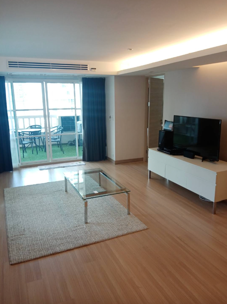 ให้เช่าคอนโดพระราม 9 เพชรบุรีตัดใหม่ RCA : Petch 9 Tower 100 sq.m. Rent & Sell Eng 中 日 Please add LINE ID @806qphgn o8415o5483