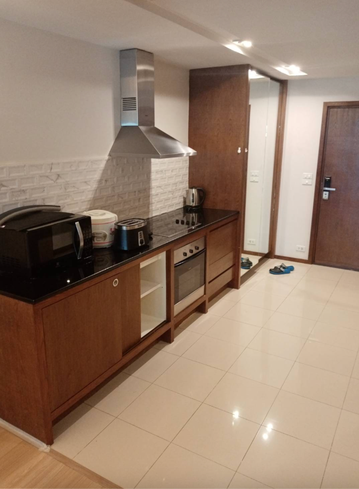 ให้เช่าคอนโดพระราม 9 เพชรบุรีตัดใหม่ RCA : Petch 9 Tower 100 sq.m. Rent & Sell Eng 中 日 Please add LINE ID @806qphgn o8415o5483