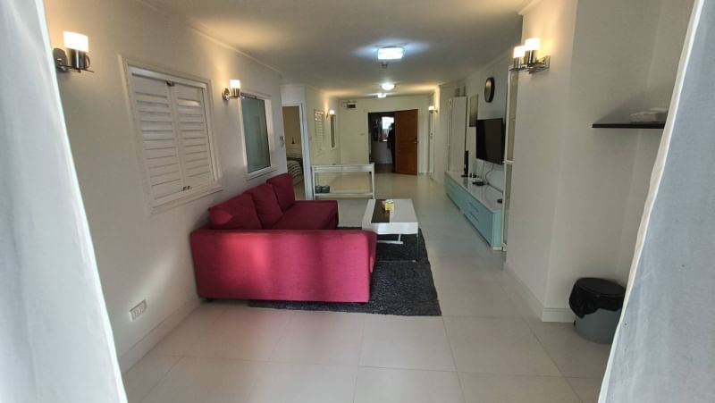 ให้เช่าคอนโดพระราม 9 เพชรบุรีตัดใหม่ RCA : Petch 9 Tower 100 sq.m.Eng 中 日 Please add LINE ID @806qphgn o8415o5483