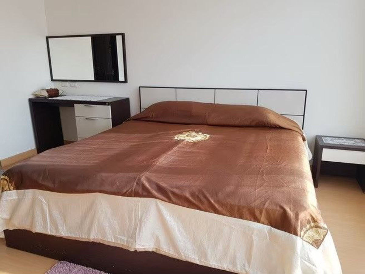 For RentCondoRatchathewi,Phayathai : Baan Klang Krung Siam Pathumwan【𝐑𝐄𝐍𝐓】🔥Luxury condo with simple yet elegant decor, spacious and comfortable rooms, high floor, and great atmosphere🔥 Contact Line ID: @hacondo