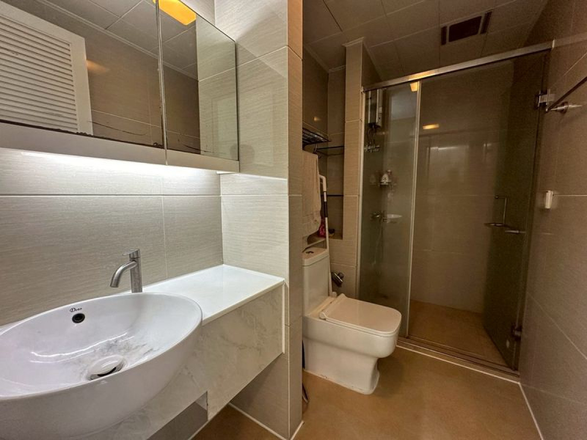 ขายคอนโดพระราม 9 เพชรบุรีตัดใหม่ RCA : ขายคอนโด  ที.ซี. กรีน MRT-พระราม 9 ห้วยขวาง เขต ห้วยขวาง กรุงเทพ CX-146225