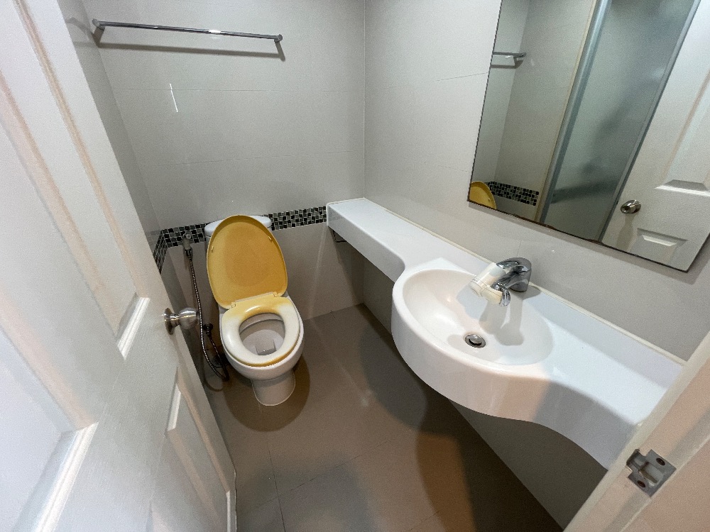 For SaleCondoRama3 (Riverside),Satupadit : Urgent sale, 3 bedrooms, 103.5 sqm, almost not live, very new, reduced to 11 minus