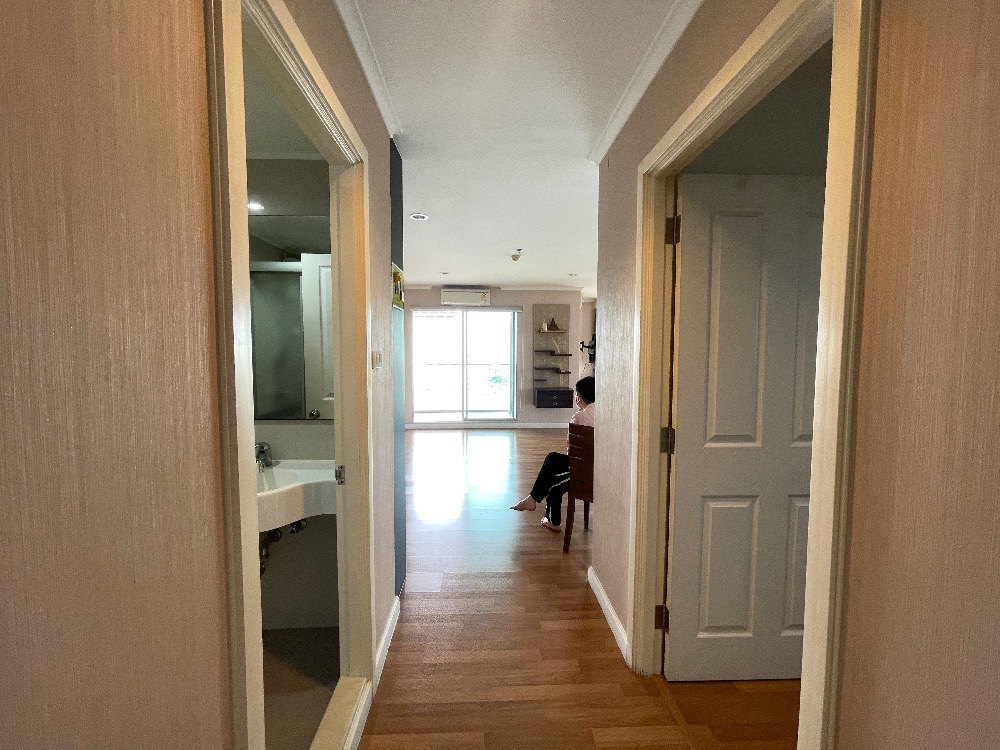 For SaleCondoRama3 (Riverside),Satupadit : Urgent sale, 3 bedrooms, 103.5 sqm, almost not live, very new, reduced to 11 minus