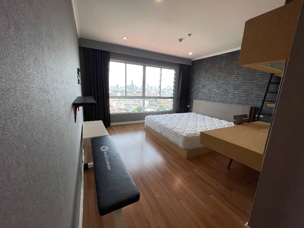 For SaleCondoRama3 (Riverside),Satupadit : Urgent sale, 3 bedrooms, 103.5 sqm, almost not live, very new, reduced to 11 minus