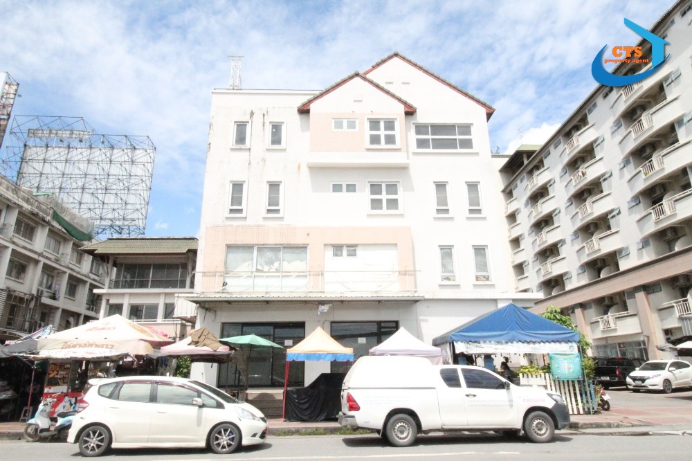 For SaleShop HouseSamut Prakan,Samrong : Commercial building for sale on the main road, commercial building at the entrance of Soi ABAC Bangna