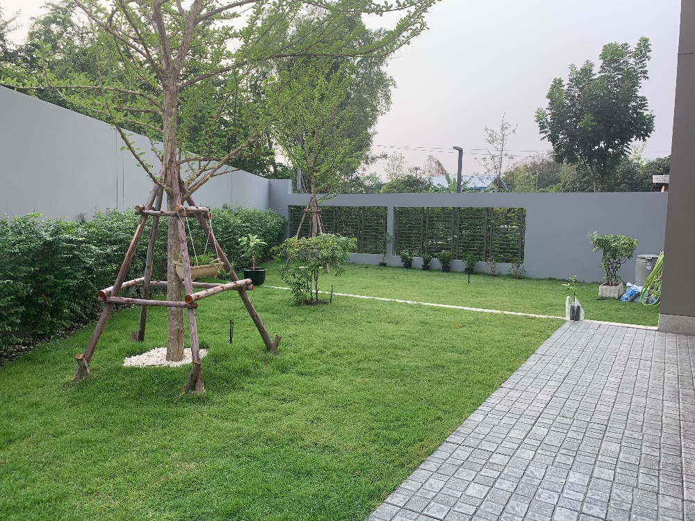 ขายบ้านเลียบทางด่วนรามอินทรา : For sale & rent Luxury House Private Nirvana Residence