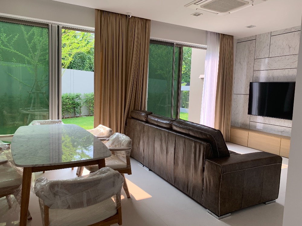 ขายบ้านเลียบทางด่วนรามอินทรา : For sale & rent Luxury House Private Nirvana Residence