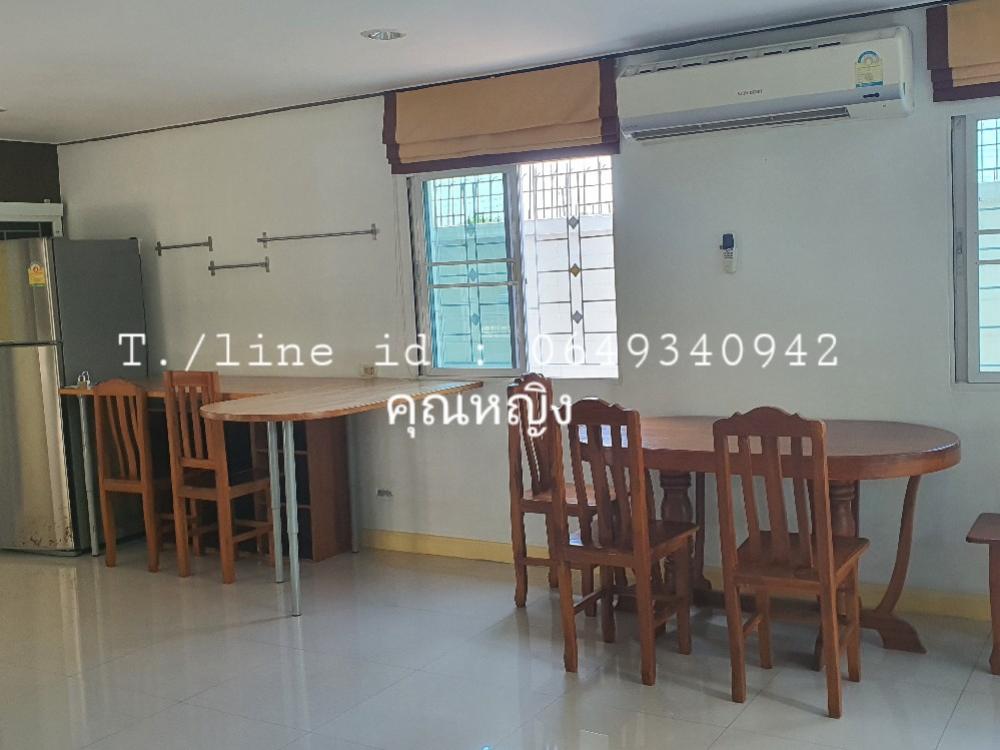 For RentHousePhutthamonthon, Salaya : 🎯 Vacant February 67, large single house for rent, resort style🏕️ on the road along Khlong Thawi Watthana, good community, quiet, shady, suitable for relaxation, only 150 meters from Boromratchonnanee Road.