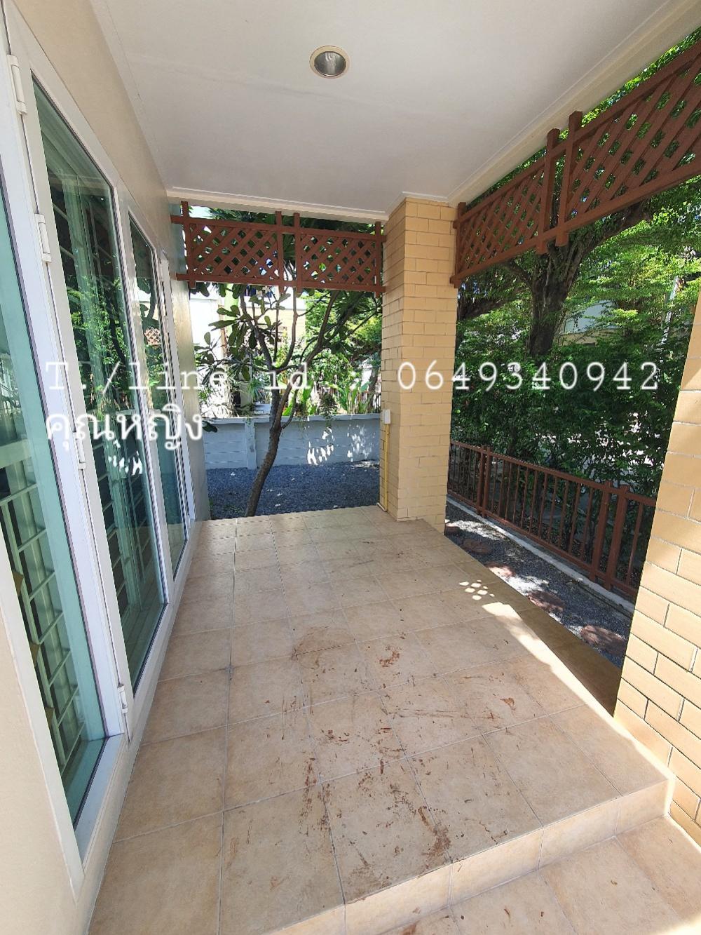 For RentHousePhutthamonthon, Salaya : 🎯 Vacant February 67, large single house for rent, resort style🏕️ on the road along Khlong Thawi Watthana, good community, quiet, shady, suitable for relaxation, only 150 meters from Boromratchonnanee Road.