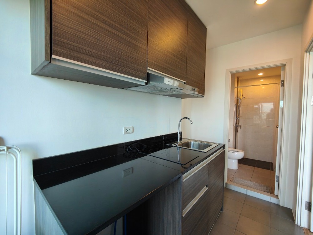 ขายคอนโดปิ่นเกล้า จรัญสนิทวงศ์ : [HOT PRICE] The Tree Rio ติดสถานี MRT บางอ้อ 0 เมตร สภาพห้องใหม่เอี่ยมเหมือนซื้อจากโครงการ