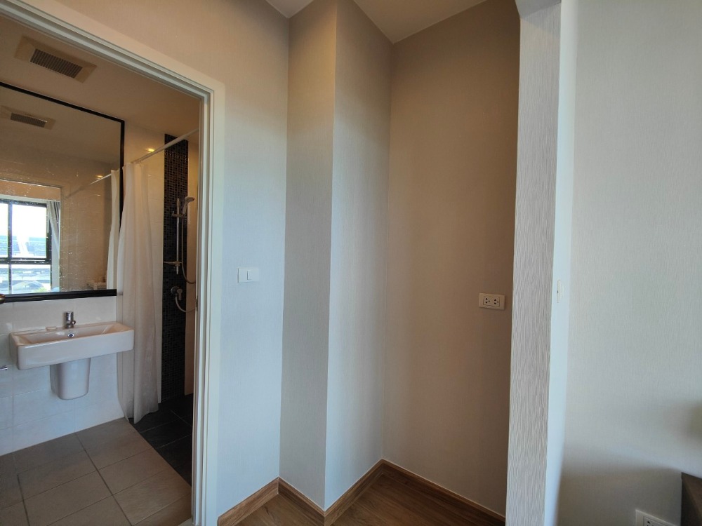 ขายคอนโดปิ่นเกล้า จรัญสนิทวงศ์ : [HOT PRICE] The Tree Rio ติดสถานี MRT บางอ้อ 0 เมตร สภาพห้องใหม่เอี่ยมเหมือนซื้อจากโครงการ