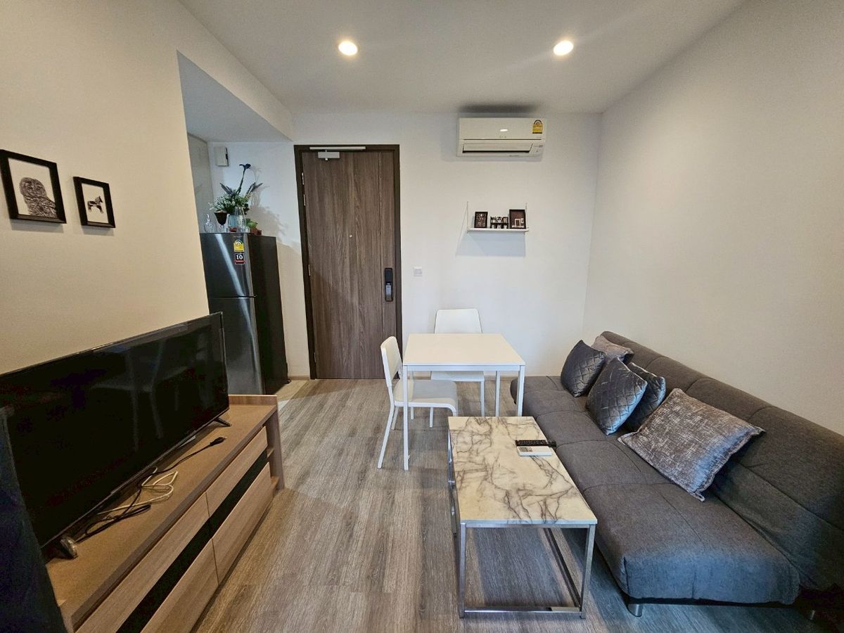 For RentCondoRama9, Petchburi, RCA : ***For RENT IDEO MOBI Asoke 1 bedroom ( Ready to move in )***