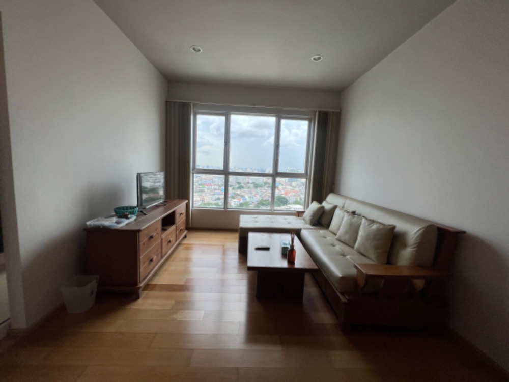For RentCondoWongwianyai, Charoennakor : for rent Hive sathorn 2 bed super deal❤️☀️🌈