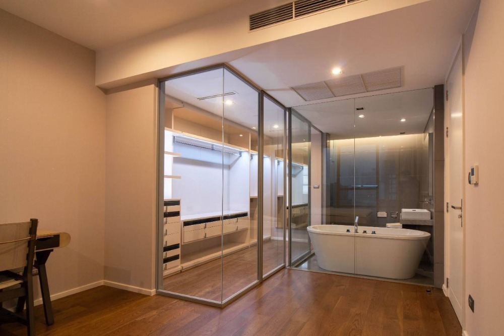 For SaleCondoSathorn, Narathiwat : ( U20240930100) Tel/Line 096-2479369✨ THE BANGKOK SATHORN FOR SELL 2 BEDROOM 2 BATHROOM 121.60 SQ.M. NEW ROOM , RIVER VIEW ✨✨