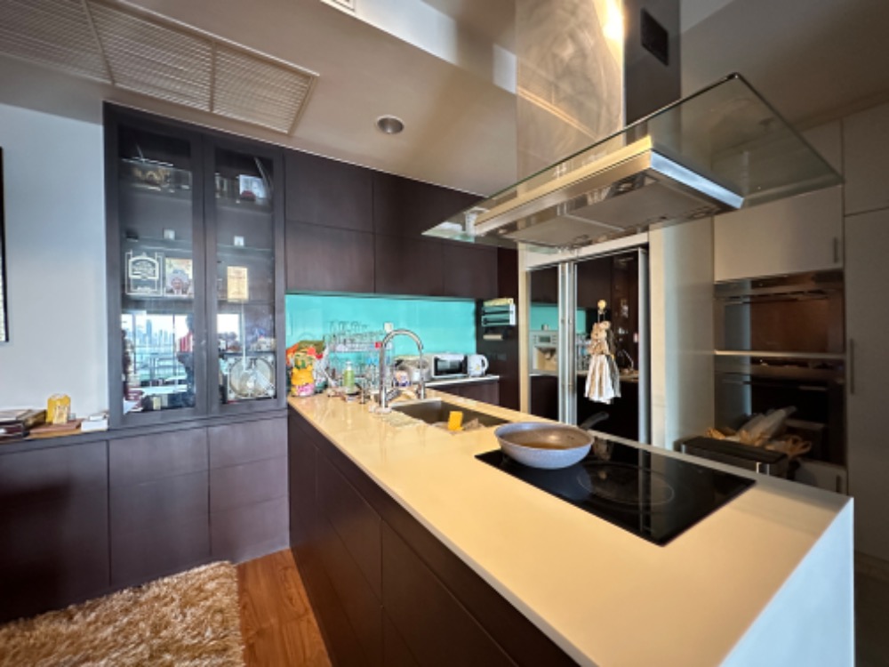 ขายคอนโดสาทร นราธิวาส : 🔥ขายห้องวิวแม่น้ำ Chatrium Riverside 135ตรม. 23.5MB ทิศตะวันออกเฉียงเหนือ โทร 0959415999