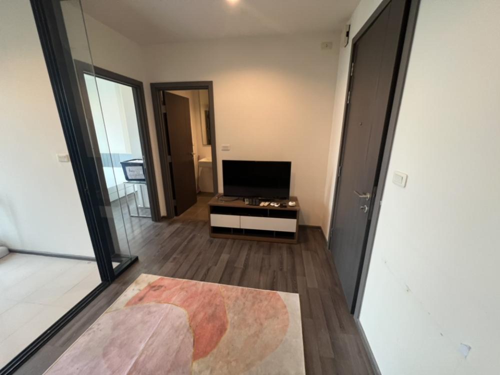 ให้เช่าคอนโดอ่อนนุช อุดมสุข : For Rent📍The base park west🛀1 bed 1 bath📞0639399665