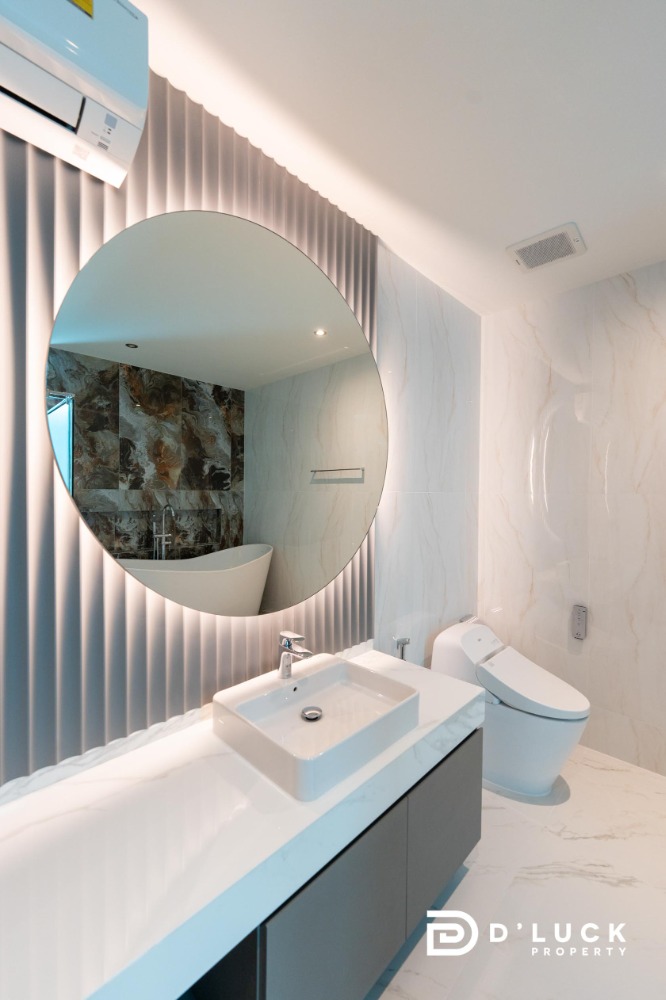 ขายพัทยา บางแสน ชลบุรี สัตหีบ : ขายบ้านหรูพูลวิลล่าในเมืองพัทยา 6 ห้องนอน พร้อมอยู่