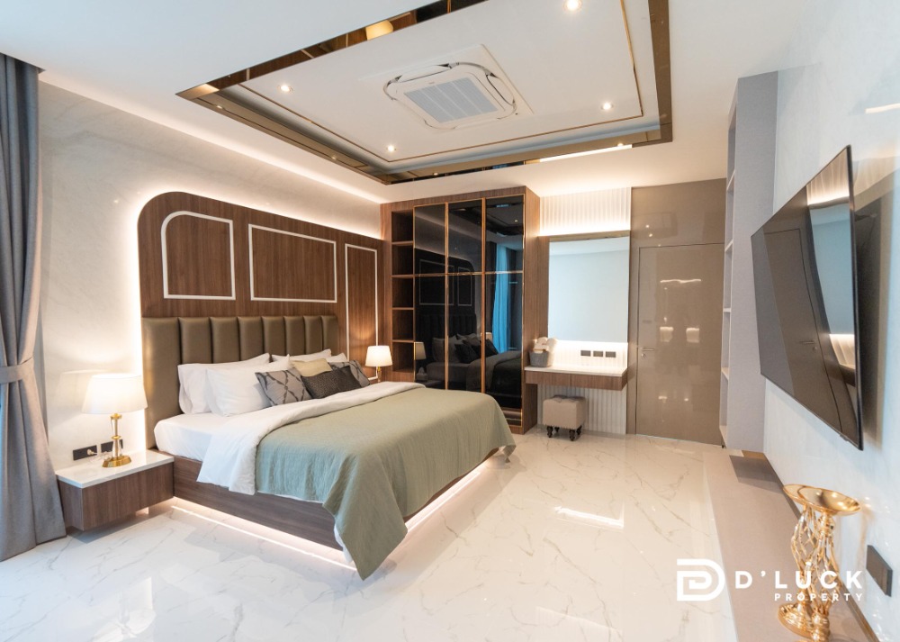 ขายพัทยา บางแสน ชลบุรี สัตหีบ : ขายบ้านหรูพูลวิลล่าในเมืองพัทยา 6 ห้องนอน พร้อมอยู่