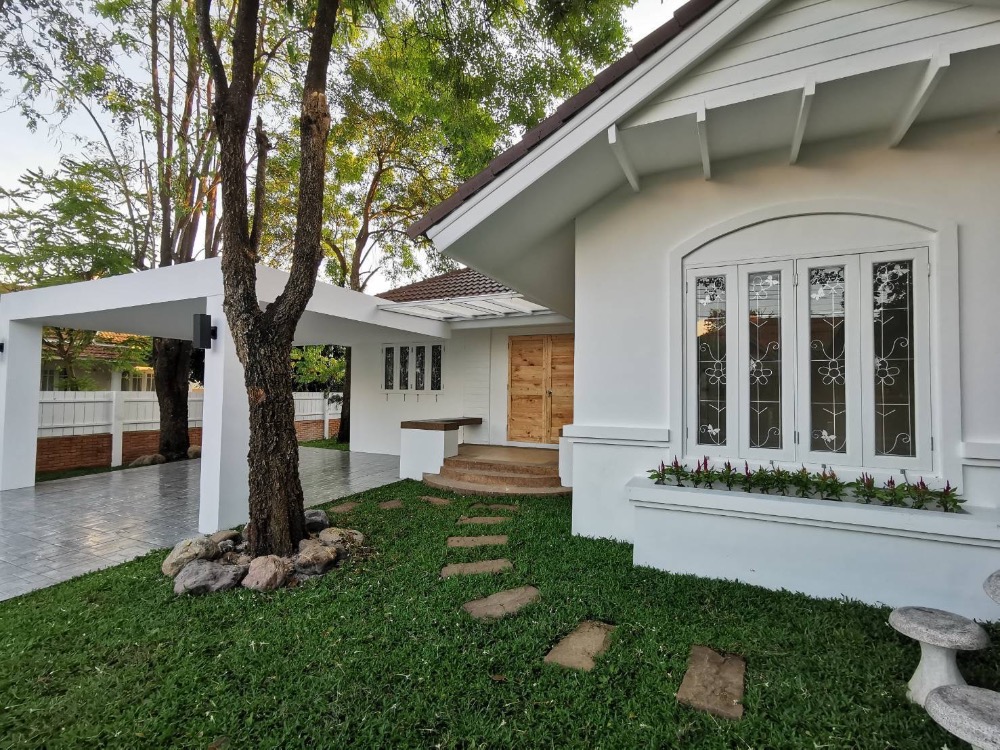 For RentHouseChiang Mai : House for rent, newly renovated, 3 bedrooms, 2 bathrooms, spacious area