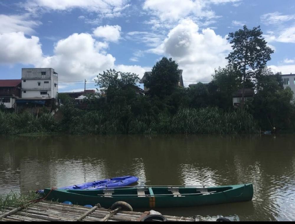 For SaleLandChiang Mai : For Sell‼️The land with houses and cafes next to the Ping River.