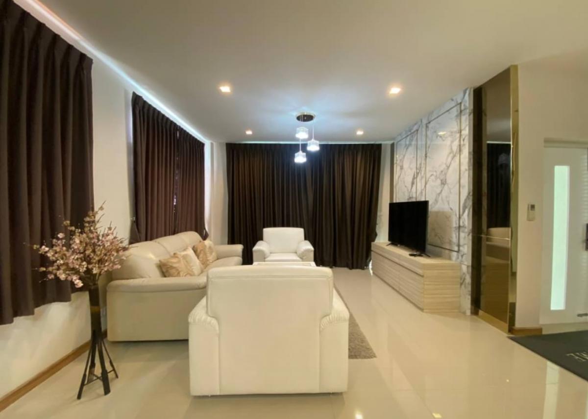 For RentHouseLadkrabang, Suwannaphum Airport : 💥 House for rent, Casa Premium Village, Outer Ring Road, On Nut, Bangna km. 7, near Mega Bangna, Suvarnabhumi Airport, pets can be rented 100,000 baht per month.