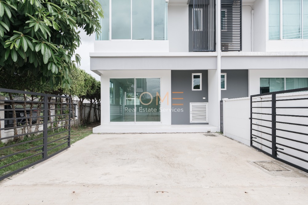 For SaleTownhomeNonthaburi, Bang Yai, Bangbuathong : Townhome Nash Residence Rattanathibet - Ratchaphruek / 3 Bedrooms (FOR SALE) AOM005