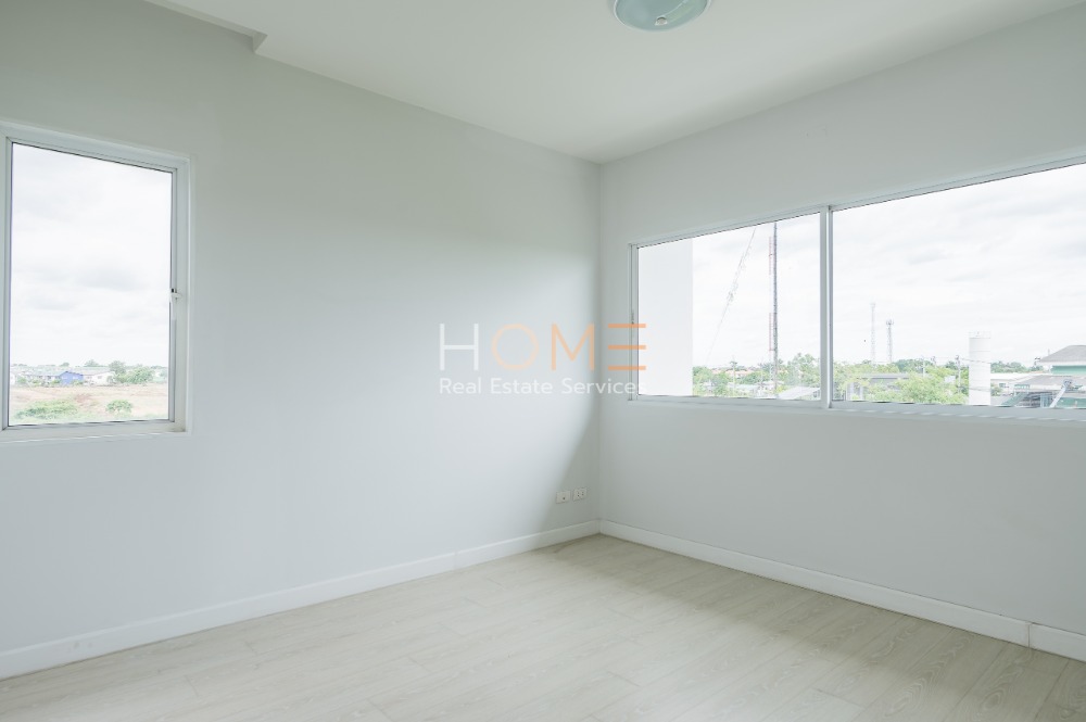 For SaleTownhomeNonthaburi, Bang Yai, Bangbuathong : Townhome Nash Residence Rattanathibet - Ratchaphruek / 3 Bedrooms (FOR SALE) AOM005