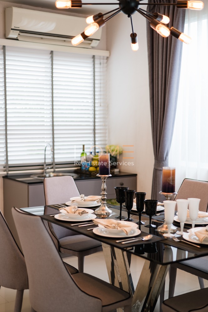 For SaleTownhomeNonthaburi, Bang Yai, Bangbuathong : Townhome Nash Residence Rattanathibet - Ratchaphruek / 3 Bedrooms (FOR SALE) AOM005