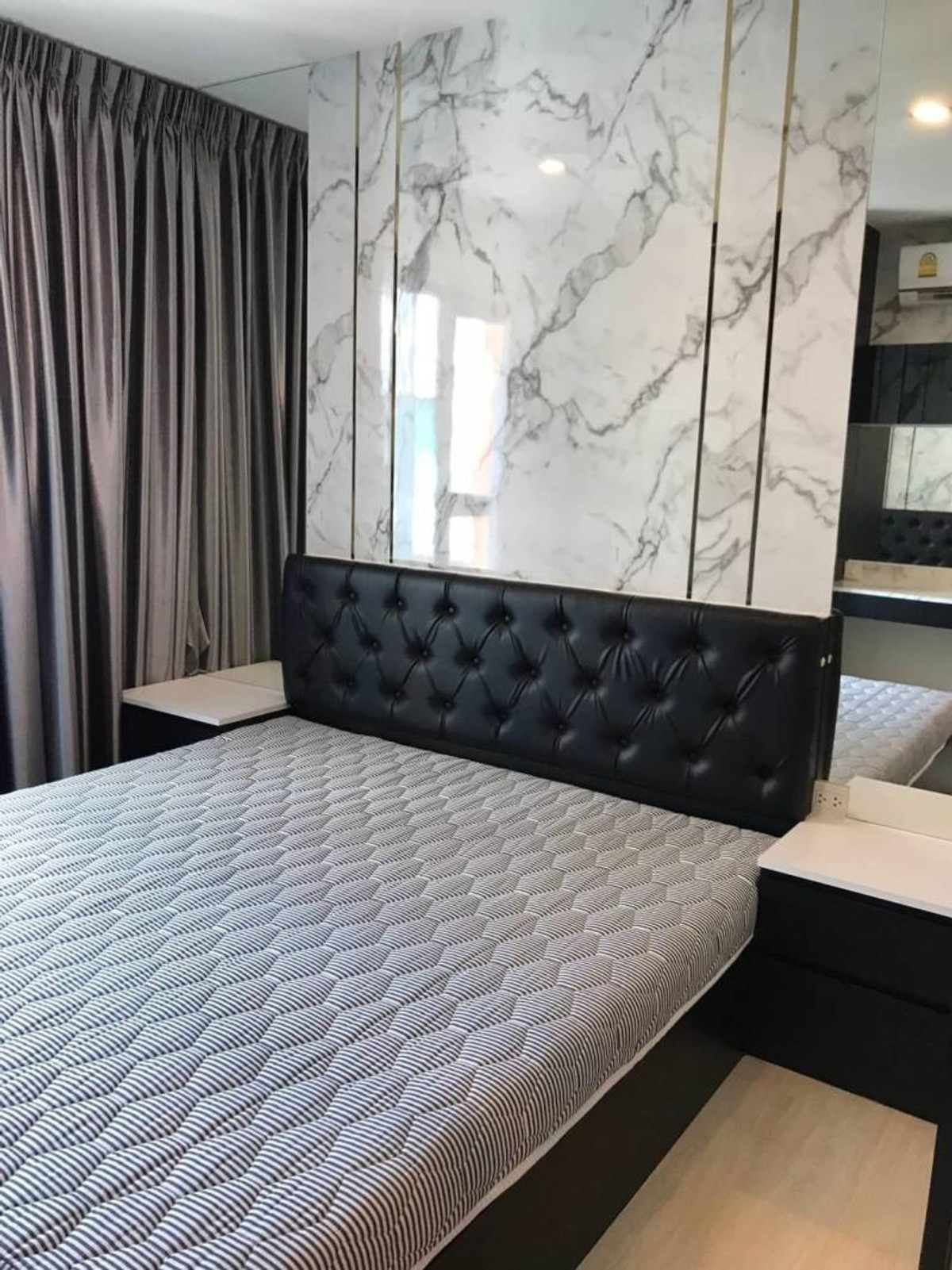 For SaleCondoRama9, Petchburi, RCA : For Sale Condo , Life Asoke , nice view , high floor , MRT-Phetchaburi , Bang Kapi , Huai Khwang , Bangkok , CX-147748