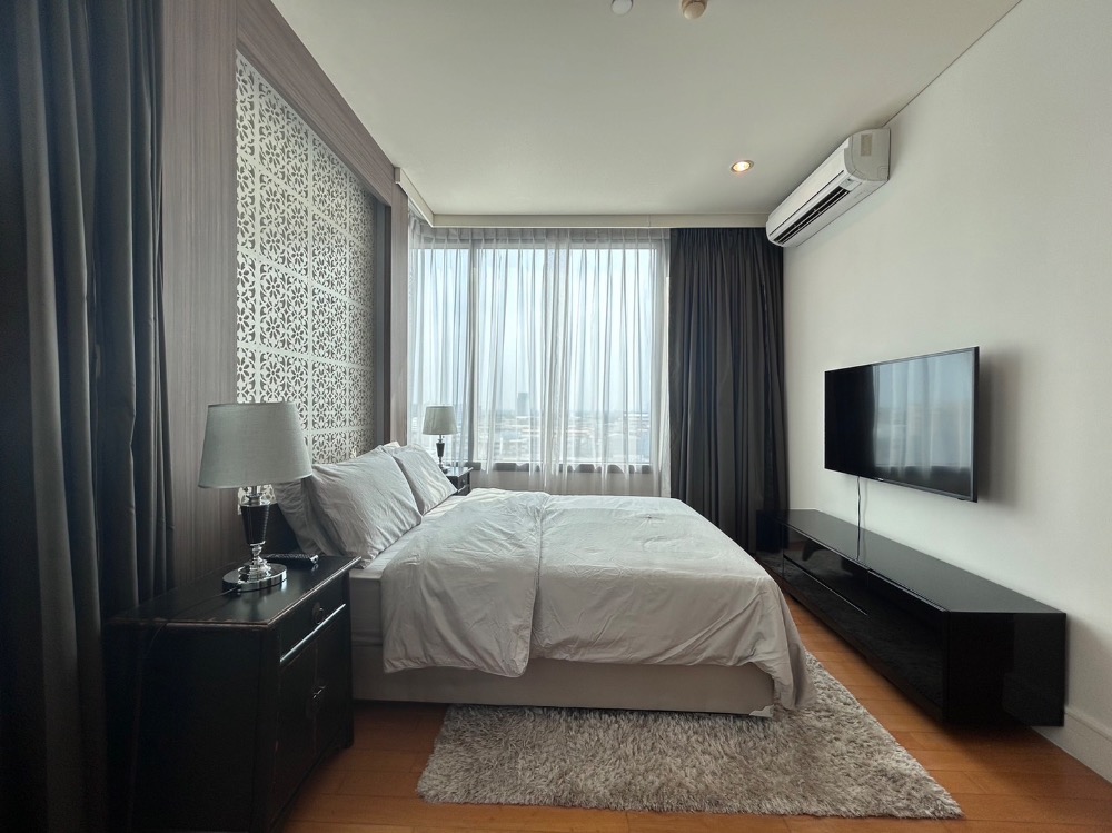 ขายคอนโดสุขุมวิท อโศก ทองหล่อ : 📢👇คอนโดเลี้ยงสัตว์ได้! หายากมาก! คอนโด 3 ห้องนอน ใกล้สวนเบญจกิติ และย่าน Em District