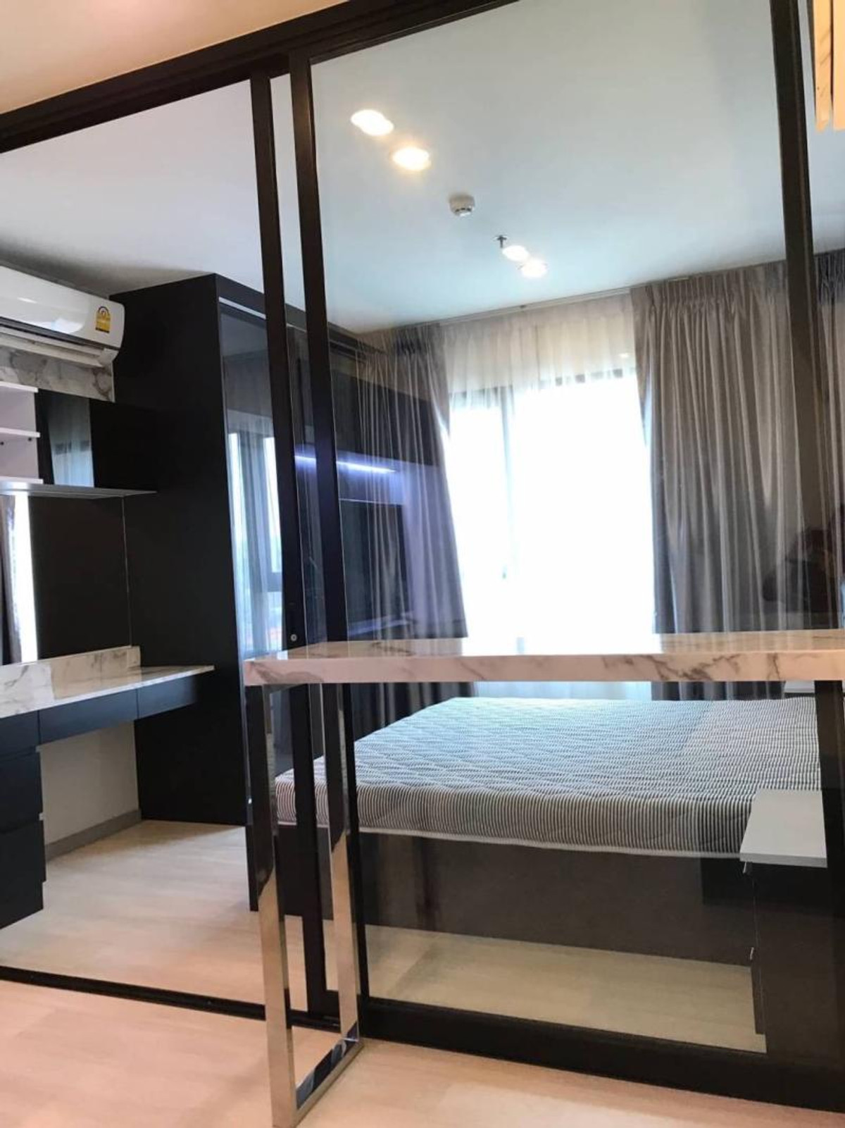 For SaleCondoRama9, Petchburi, RCA : For Sale Condo , Life Asoke , nice view , high floor , MRT-Phetchaburi , Bang Kapi , Huai Khwang , Bangkok , CX-147748