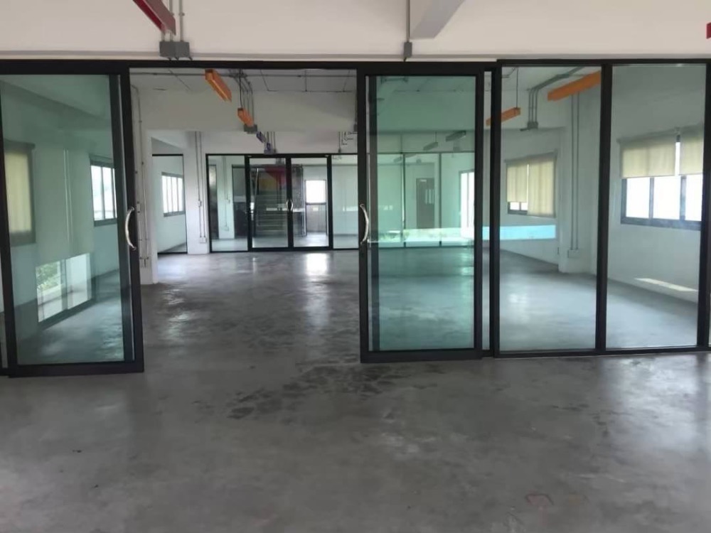 For SaleHome OfficeChokchai 4, Ladprao 71, Ladprao 48, : 📢👇For  sale with tenant til 15 December 2026, easily access to many routes, near express way