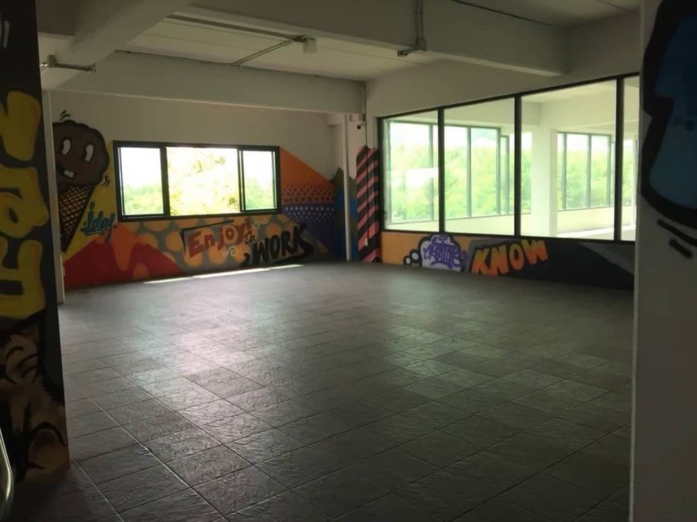 For SaleHome OfficeChokchai 4, Ladprao 71, Ladprao 48, : 📢👇For  sale with tenant til 15 December 2026, easily access to many routes, near express way