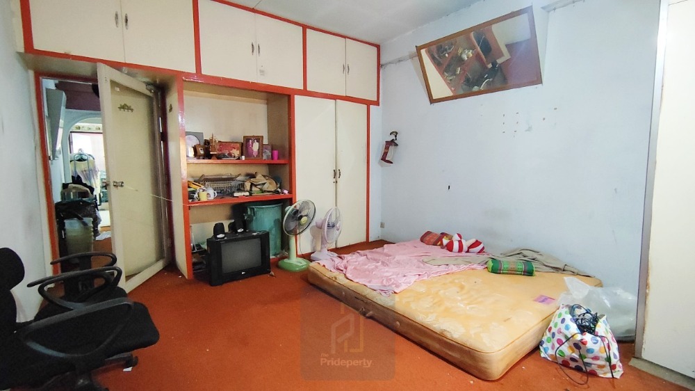 ขายอาคารพาณิชย์รัชดา ห้วยขวาง : ขาย อาคารพาณิชย์ 3 ชั้น 16 ตร.วา ประชาราษฎร์บำเพ็ญ 12 ทำเลค้าขาย ห่าง MRT ห้วยขวาง เพียง 500 เมตร