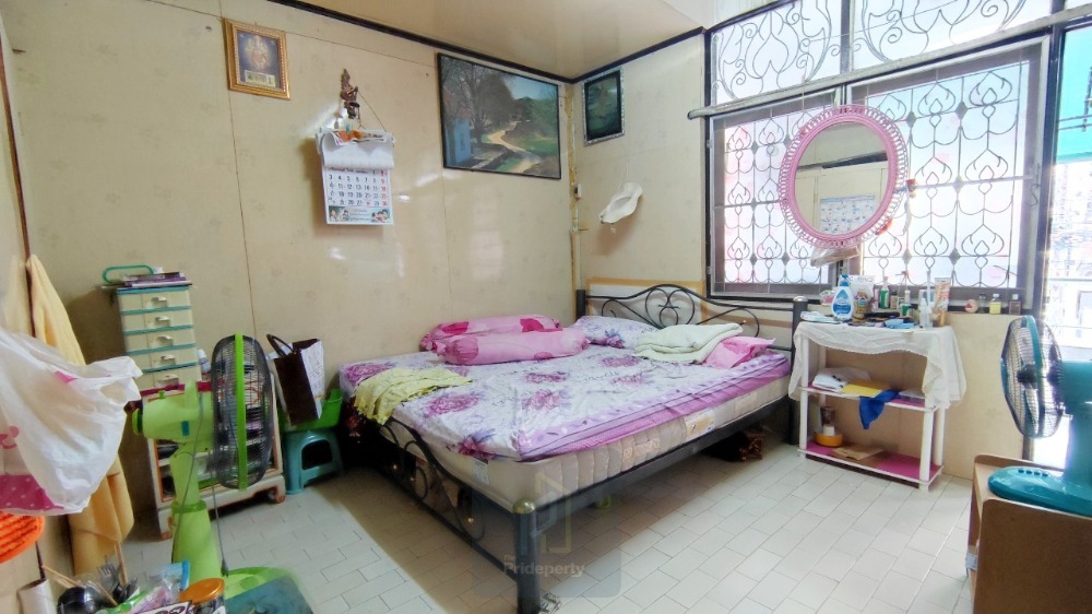 ขายอาคารพาณิชย์รัชดา ห้วยขวาง : ขาย อาคารพาณิชย์ 3 ชั้น 16 ตร.วา ประชาราษฎร์บำเพ็ญ 12 ทำเลค้าขาย ห่าง MRT ห้วยขวาง เพียง 500 เมตร