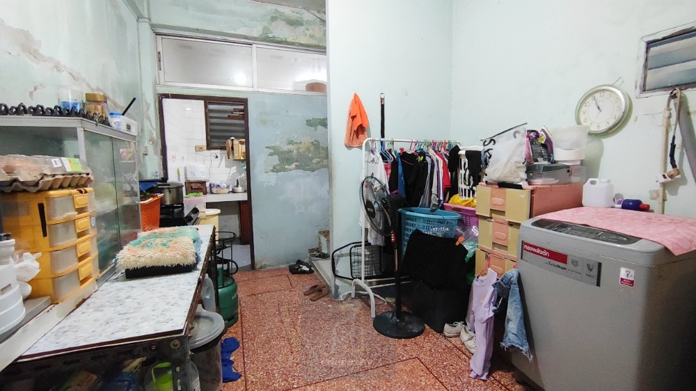 ขายอาคารพาณิชย์รัชดา ห้วยขวาง : ขาย อาคารพาณิชย์ 3 ชั้น 16 ตร.วา ประชาราษฎร์บำเพ็ญ 12 ทำเลค้าขาย ห่าง MRT ห้วยขวาง เพียง 500 เมตร