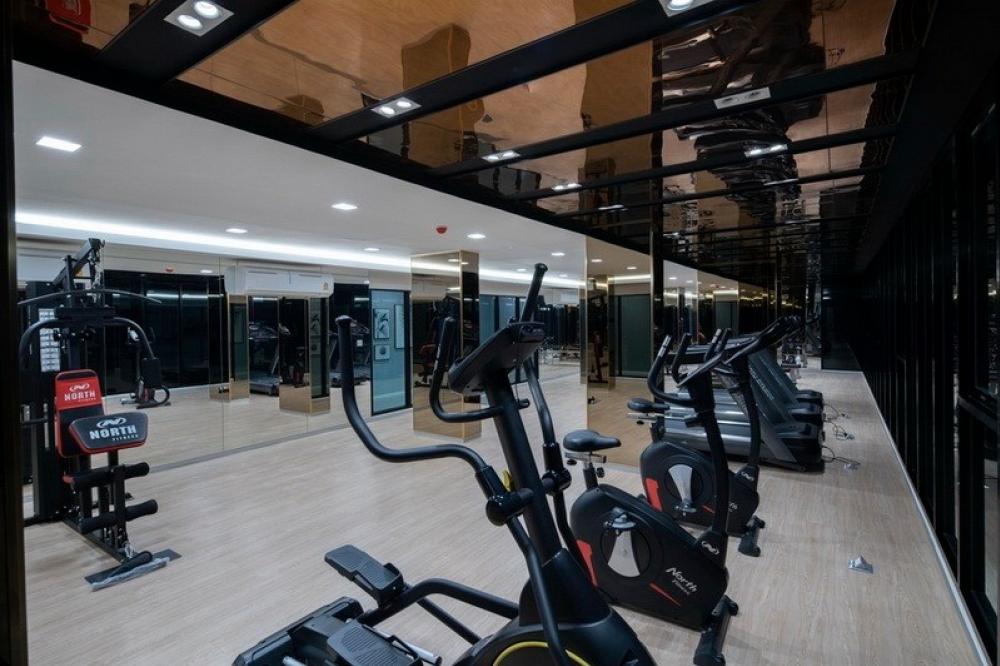 For SaleCondoLadprao, Central Ladprao : Cheaper with wider space At Moz Ladprao15Corner Room with wider Space!!