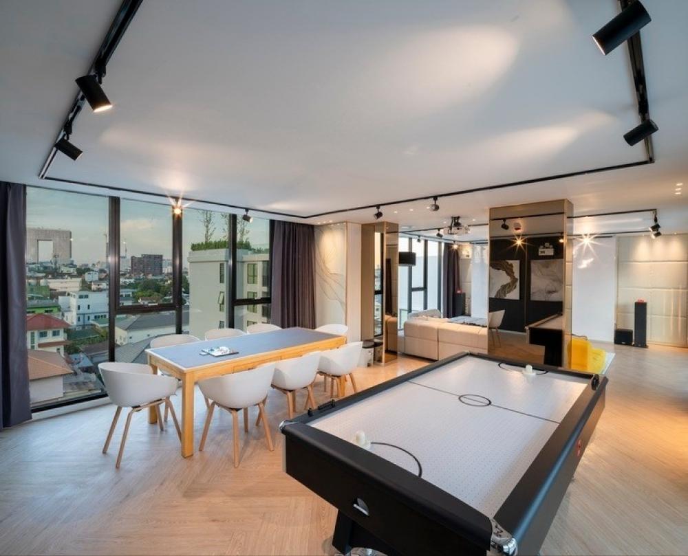 For SaleCondoLadprao, Central Ladprao : Cheaper with wider space At Moz Ladprao15Corner Room with wider Space!!