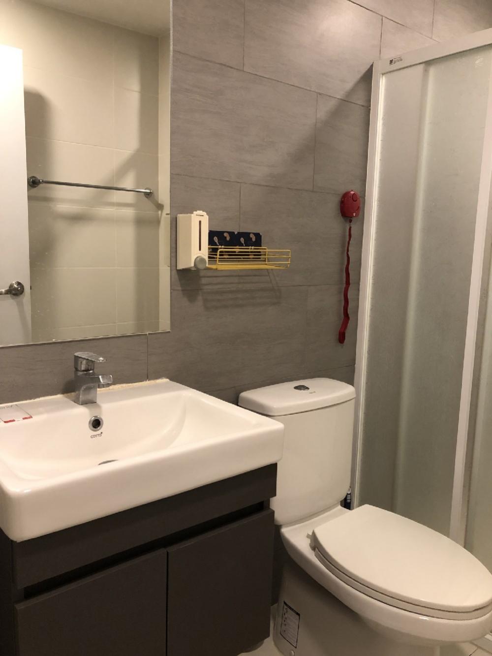 For SaleCondoLadprao, Central Ladprao : Cheaper with wider space At Moz Ladprao15Corner Room with wider Space!!