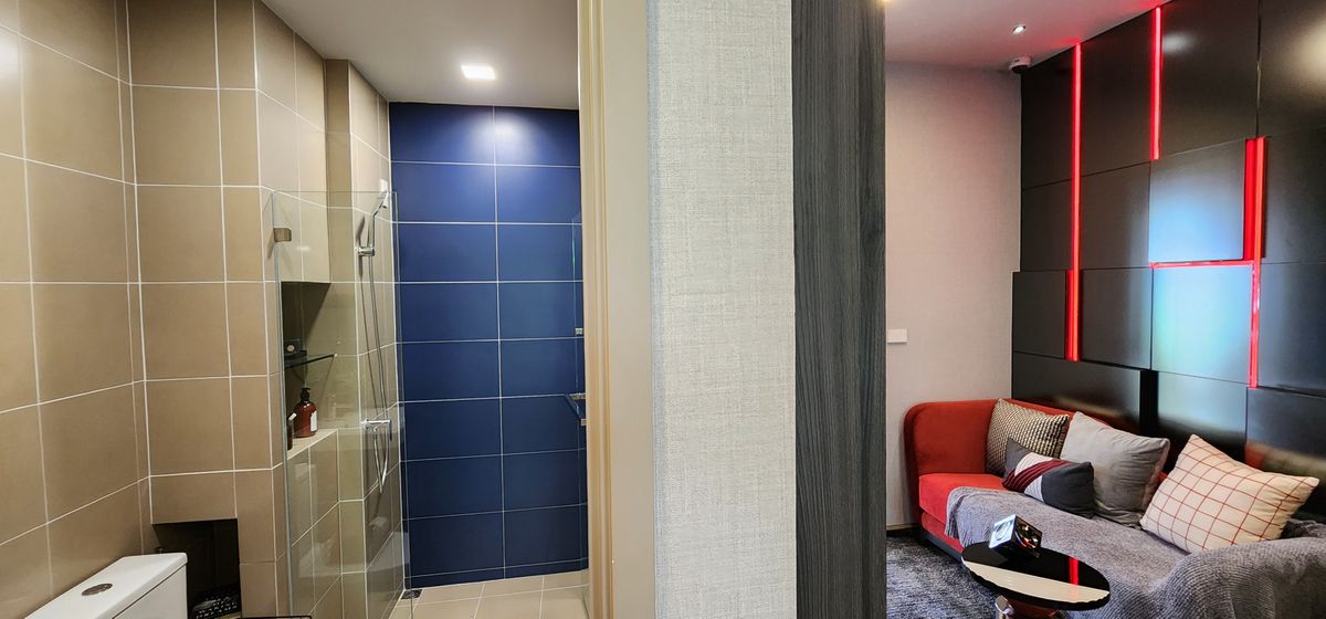 ขายดาวน์คอนโดนนทบุรี บางใหญ่ บางบัวทอง : ขายเท่าทุน เจ้าของขายเอง  ชั้น 8  ชั้นเดียวกับสระว่ายน้ำ และชั้น 6 ห้องตำแหน่งเทพสุดของโครงการ วิวสวน โล่งๆ ระเบียงทิศเหนือ หัวนอนตะวันออก