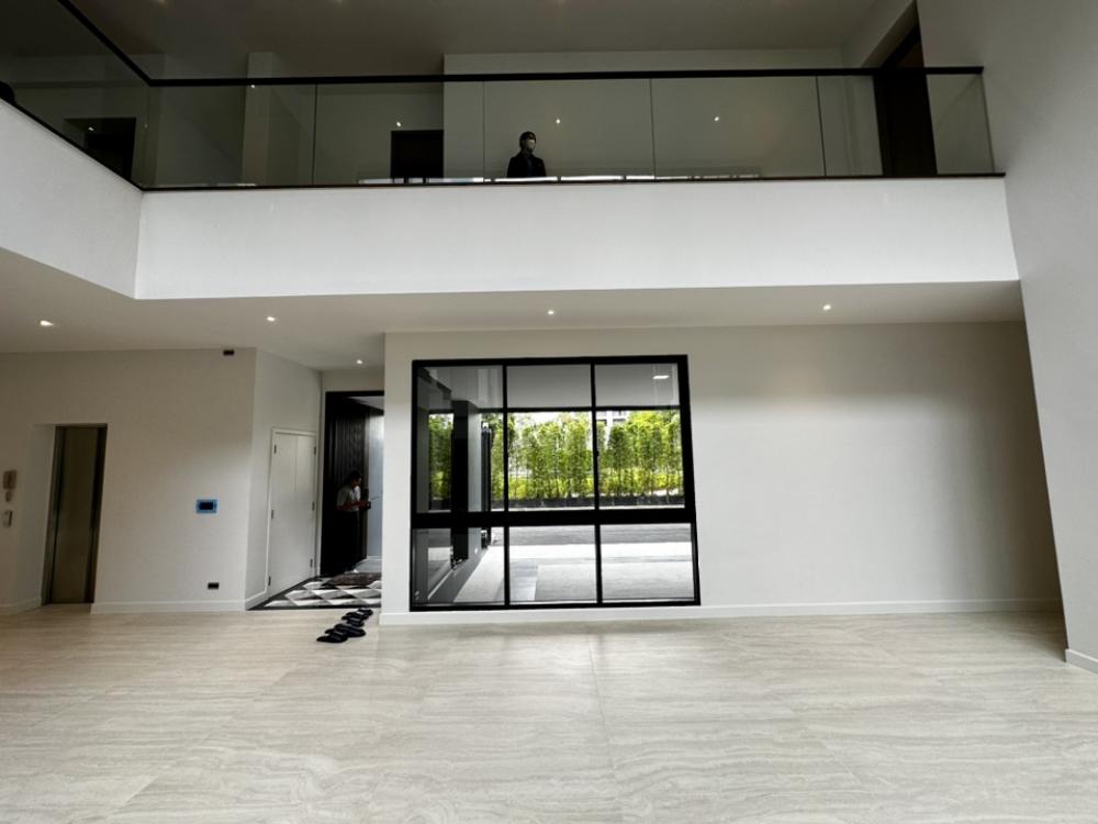 ขายบ้านพัฒนาการ ศรีนครินทร์ : 𝗕𝘂𝗴𝗮𝗮𝗻 กรุงเทพกรีฑา รีบคว้าด่วน!! หลังใหญ่สุด หลุดจองมีหลังเดียวเท่านั้น!!! 📱𝟎𝟗𝟐-𝟖𝟎𝟖𝟖𝟖𝟗𝟗