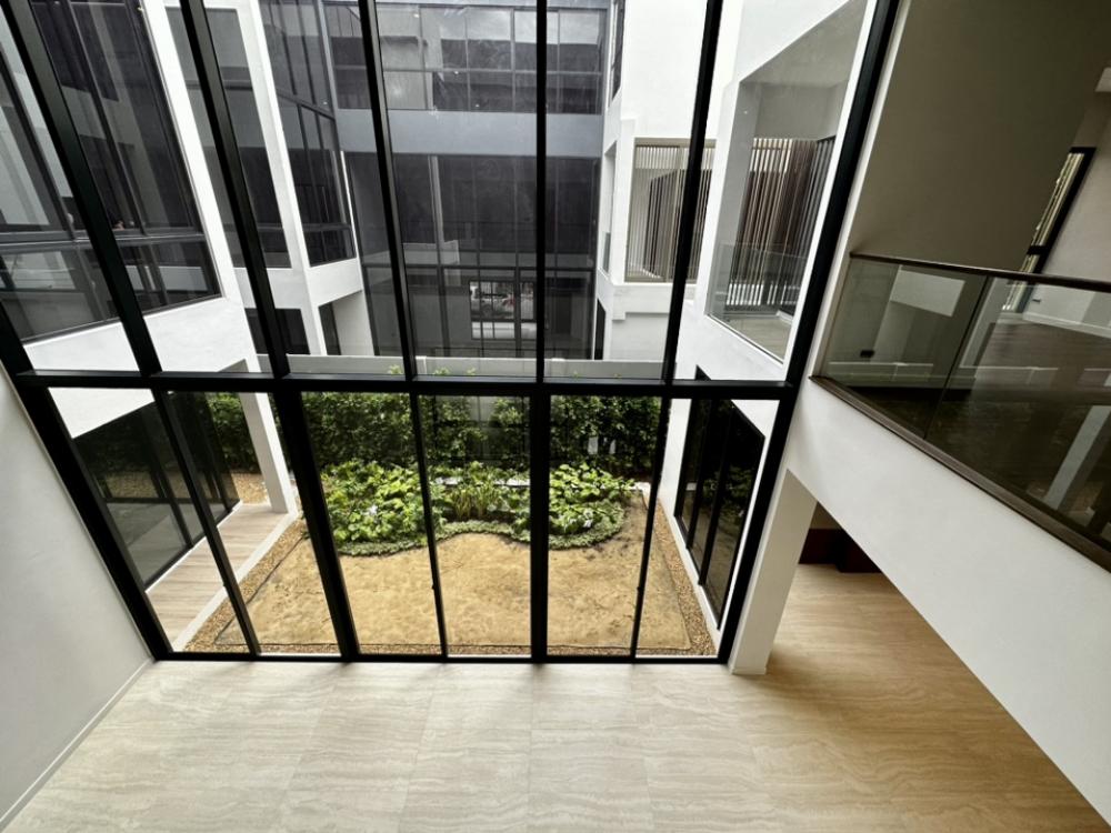 ขายบ้านพัฒนาการ ศรีนครินทร์ : 𝗕𝘂𝗴𝗮𝗮𝗻 กรุงเทพกรีฑา รีบคว้าด่วน!! หลังใหญ่สุด หลุดจองมีหลังเดียวเท่านั้น!!! 📱𝟎𝟗𝟐-𝟖𝟎𝟖𝟖𝟖𝟗𝟗