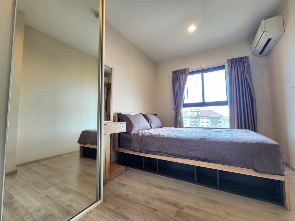 For RentCondoNonthaburi, Bang Yai, Bangbuathong : ** Status as shown in the cover photo. Room available ** For rent, beautiful room, comfortable decoration, Plum Condo, Central Station Phase 2 ** There is a washing machine, the east is not hot **