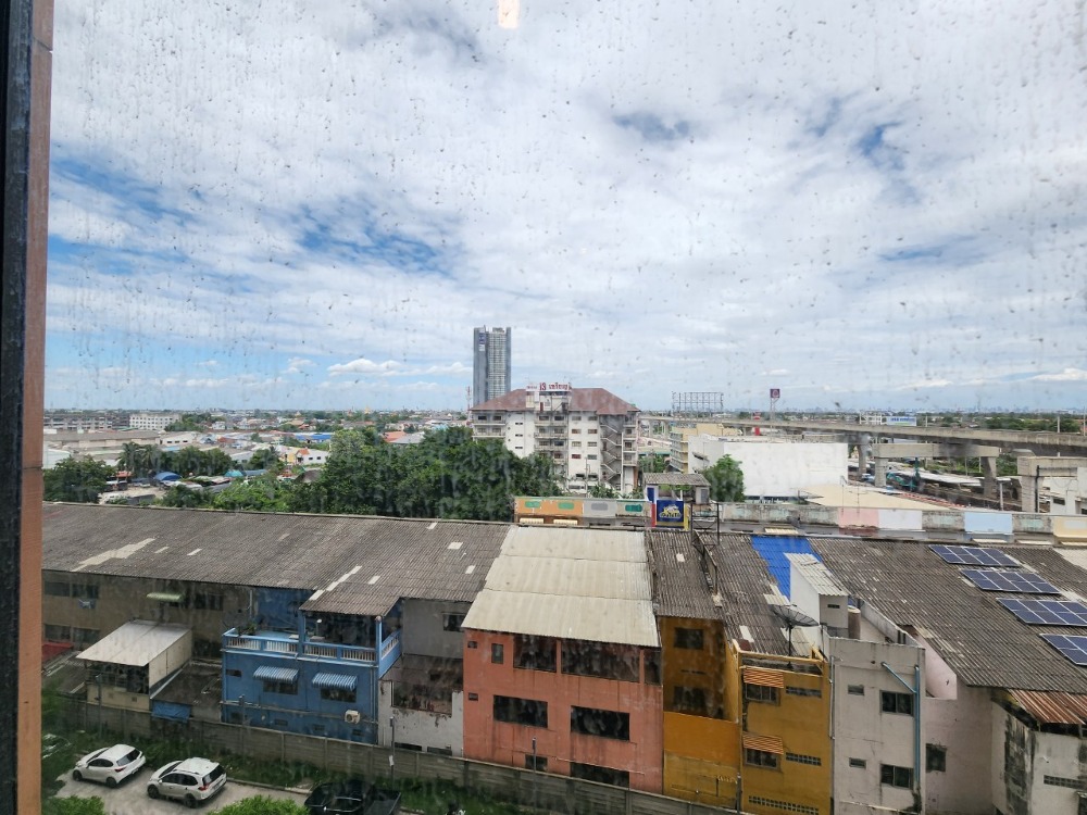 For RentCondoNonthaburi, Bang Yai, Bangbuathong : ** Status as shown in the cover photo. Room available ** For rent, beautiful room, comfortable decoration, Plum Condo, Central Station Phase 2 ** There is a washing machine, the east is not hot **