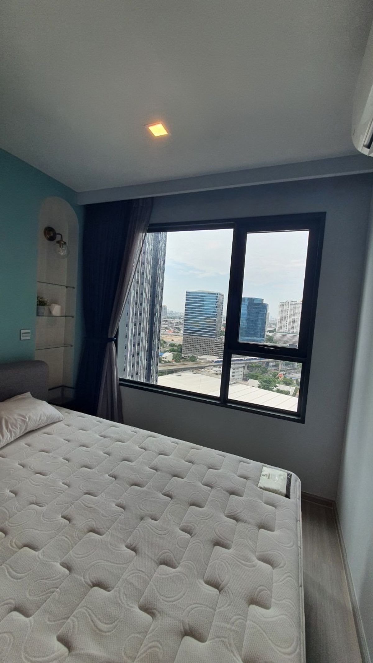 ให้เช่าคอนโดลาดพร้าว เซ็นทรัลลาดพร้าว : 🌟[ For rent ] Life Ladprao 🌟 ให้เช่า 1 ห้องนอน 35 ตร. ราคาดี 20,000 คุ้มค่า ติด BTS ห้าแยกลาดพร้าว  0 เมตร นัดชมห้องได้ค่ะ 081-152-6154