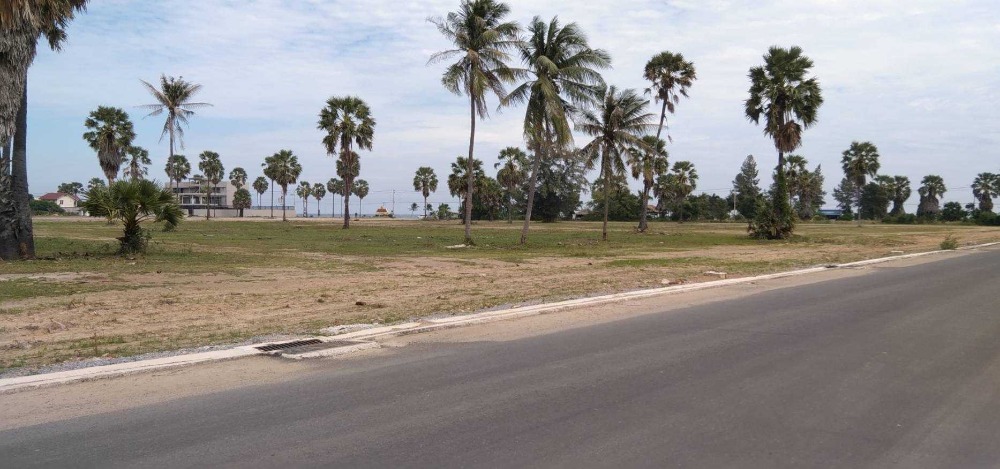 ขายที่ดินหัวหิน ประจวบคีรีขันธ์ : 🏖️ ขายที่สวย ริมทะเล ผืนใหญ่ 48 ไร่ 3 งาน 59.40 ตร.ว. ปราณบุรี,ประจวบคีรีขันธ์