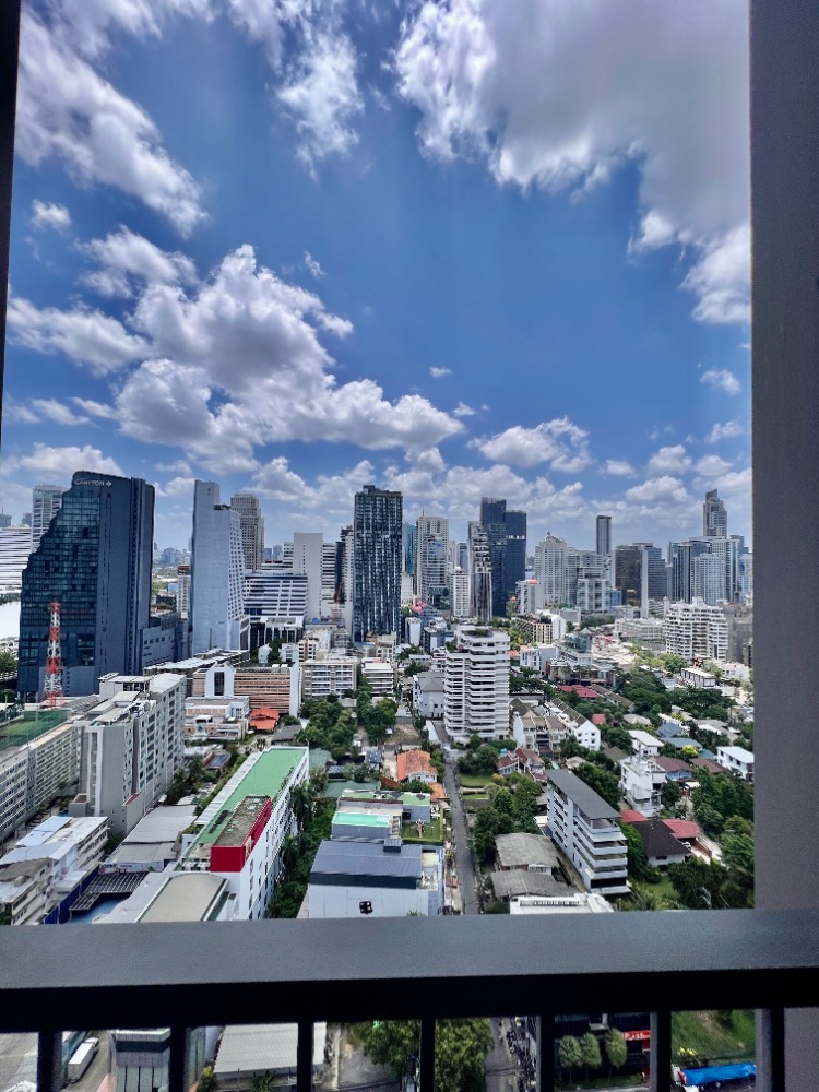 For RentCondoSukhumvit, Asoke, Thonglor : Noble Be 33, 2 bed, 2 bath ☎️ 092 962 4691 Line ID: @nirin789